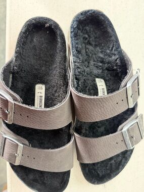 Birkenstock Women's Taupe Double-Buckle Shearling Lined Slides